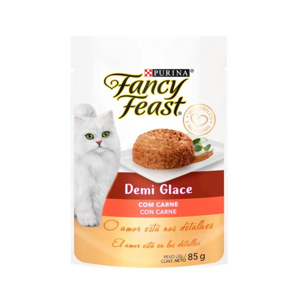 Fancy Feast: Carne